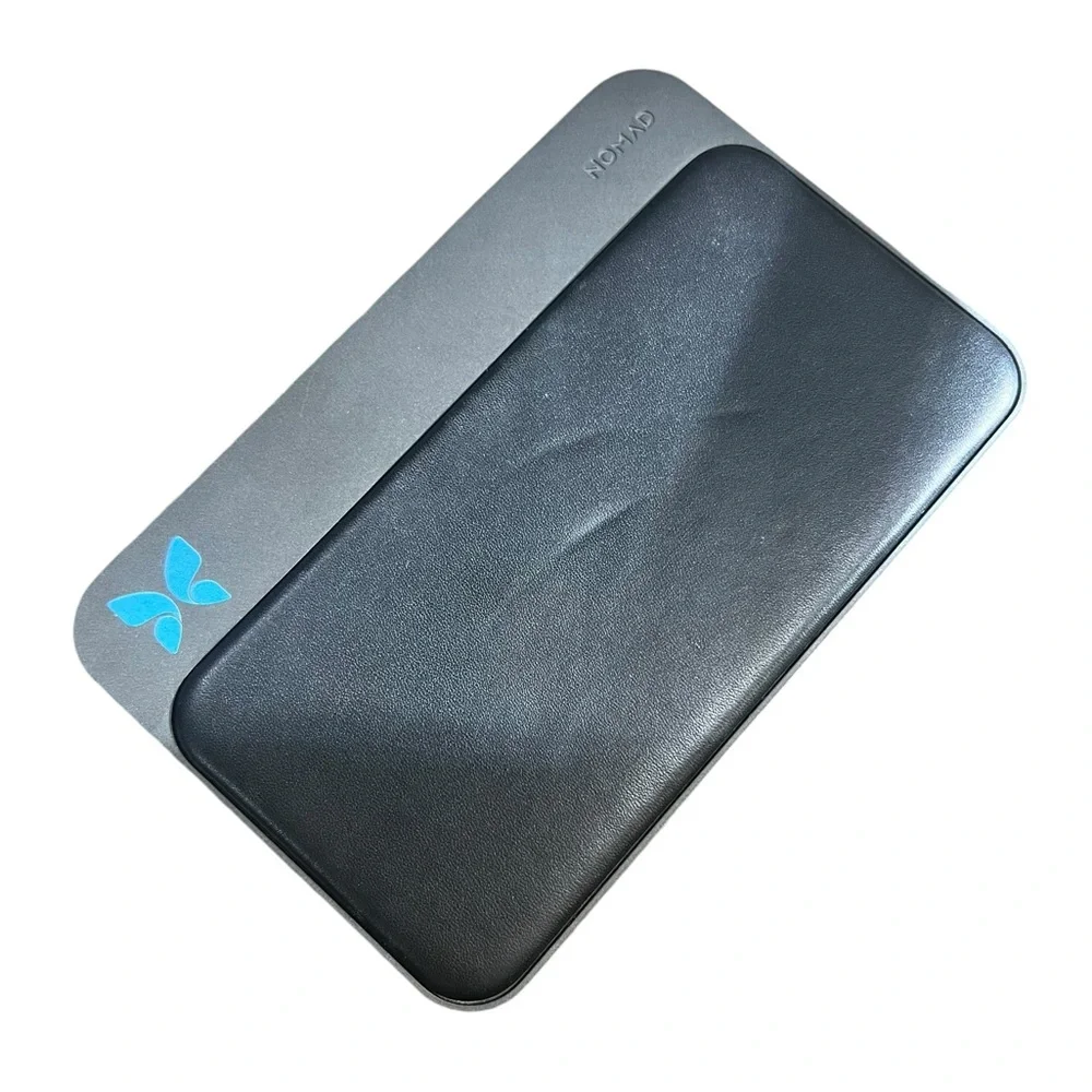 Nomad Base Station Wireless Charging Dock